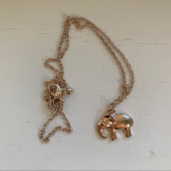 Cute rose gold elephant charm necklace - Picture 6 of 6